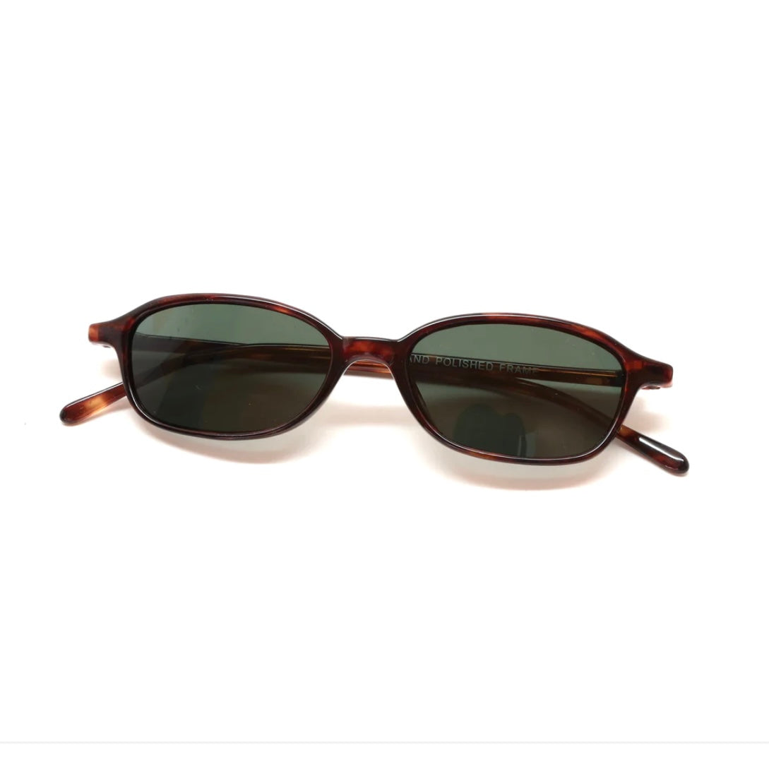 //Style 37// Deluxe Vintage 90s Deadstock Small Chic Oval Sunglasses - Tortoise