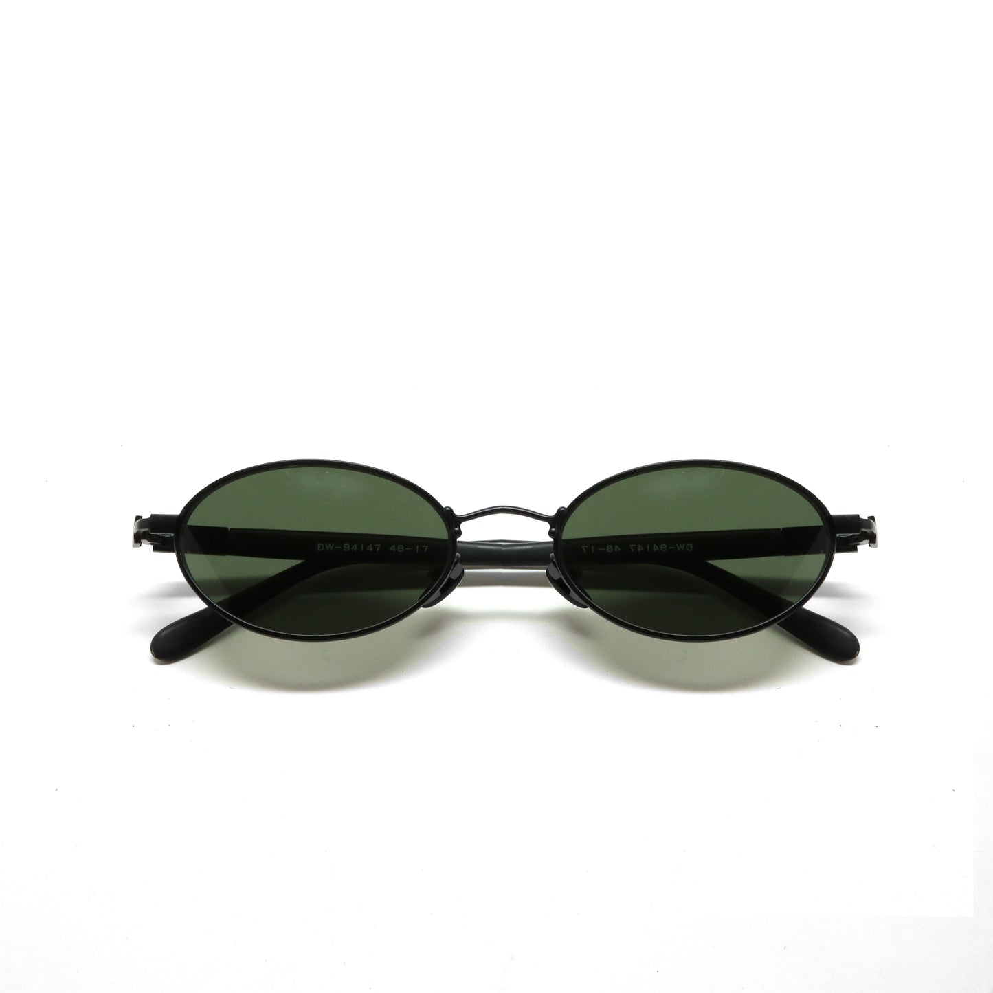 //Style 147// Deluxe High Quality Vintage Black Oval Sunglasses