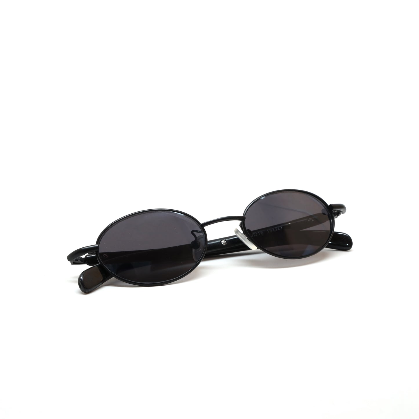 Vintage 90s Small Size Narrow Frame Wraparound  Sunglasses - Grey