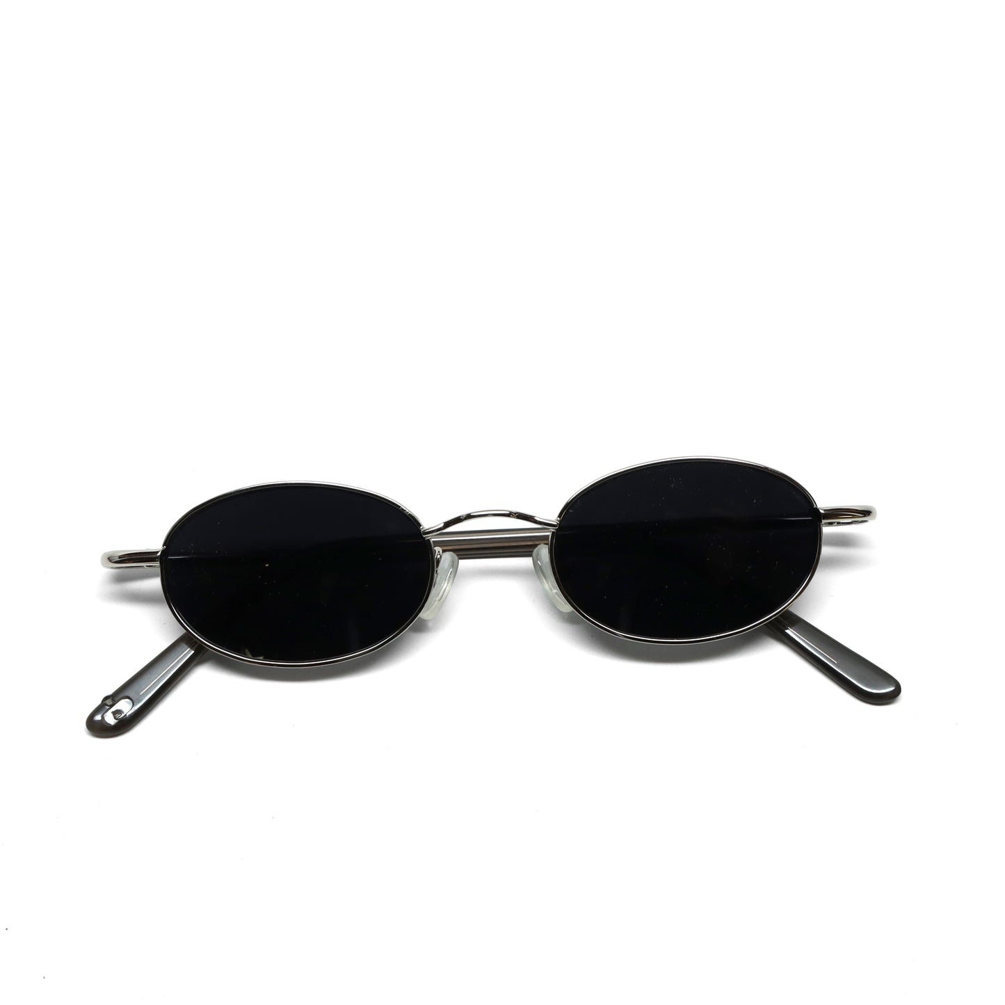 //Style M20 // Deluxe Vintage Small Wire Oval Dark Lens Sunglasses - Silver